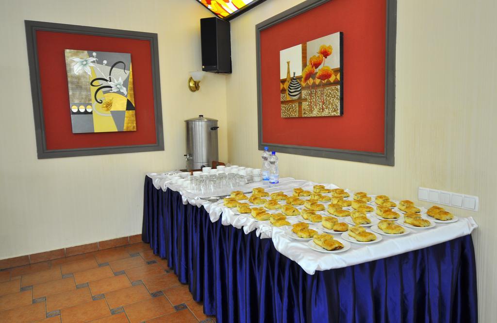 Grand Orzu Hotel Tashkent Exterior photo
